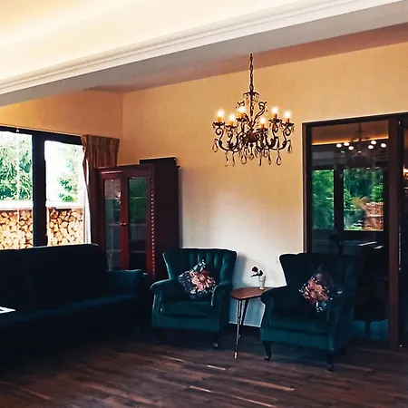 Dom Ivet Villa